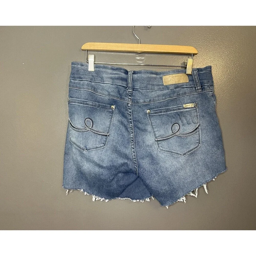 Seven7 Denim Shorts Womens 12 Blue Cutoff Raw Hem Skinny Jean Style Casual - Picture 2 of 7